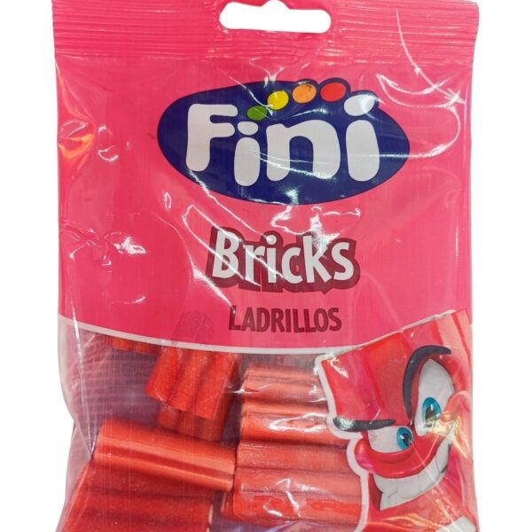 Fini Bricks Ladrillos 90g strawberry-flavoured chewy candy in a glossy brick shape