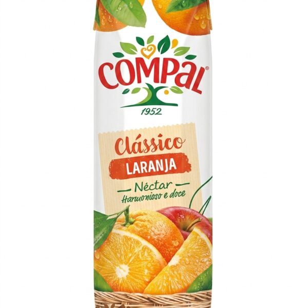 Compal Clássico Néctar de Laranja 1L orange and apple nectar carton